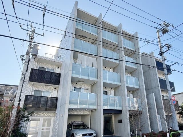 Main exterior of Crevista Itabashi Shimura