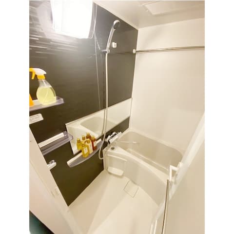 Room image 8