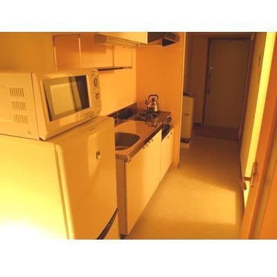 Room image 10