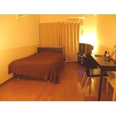 Room image 9