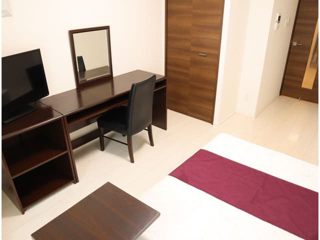 Preview interior of LEXE Iriya