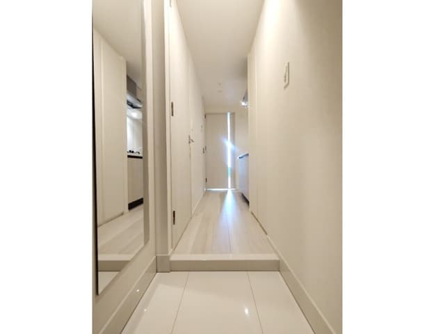 Room image 10