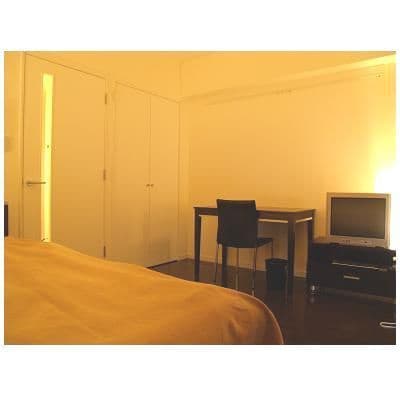 Room image 9