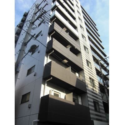 Main exterior of Estruce Iriya