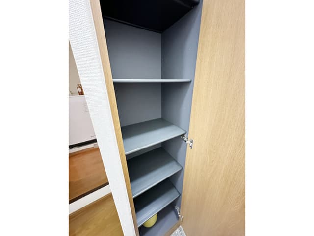 Room image 10