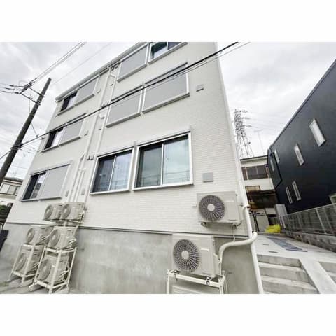 Main exterior of MQuarto Otsuka