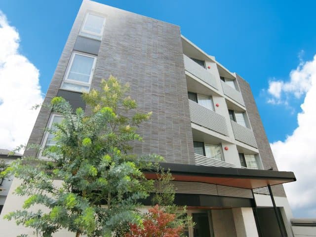 Main exterior of Makes Design Yoga