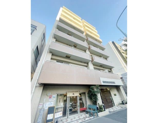 Main exterior of Regios Bunkyo Hakusan