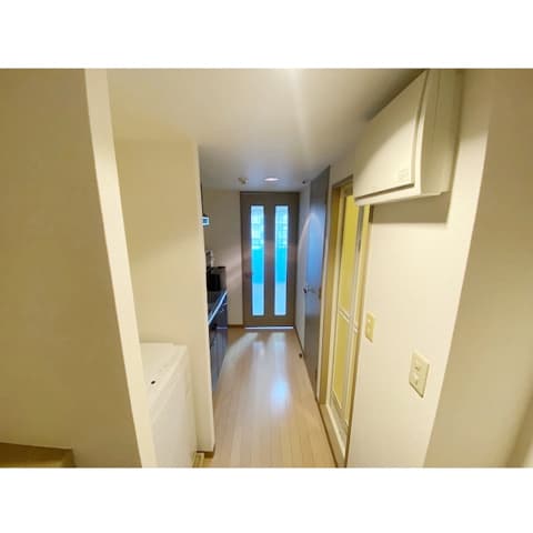Room image 11