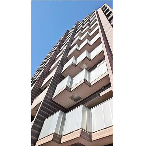 Main exterior of Prair Duc Shinjuku Shimoai
