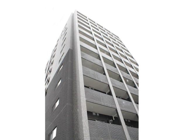 Main exterior of ZOOM Shiinamachi Station
