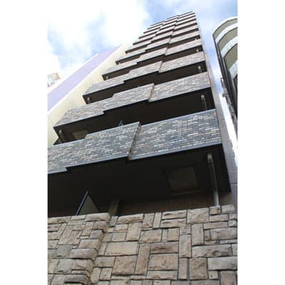 Main exterior of Toshin Phoenix Shimomeguro