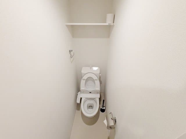 Room image 10