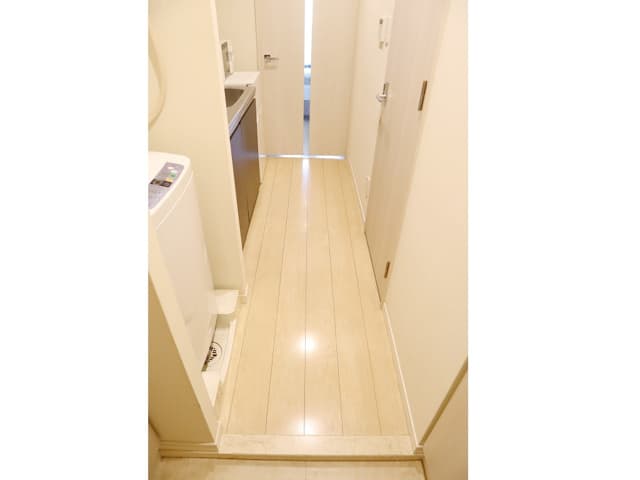 Room image 10