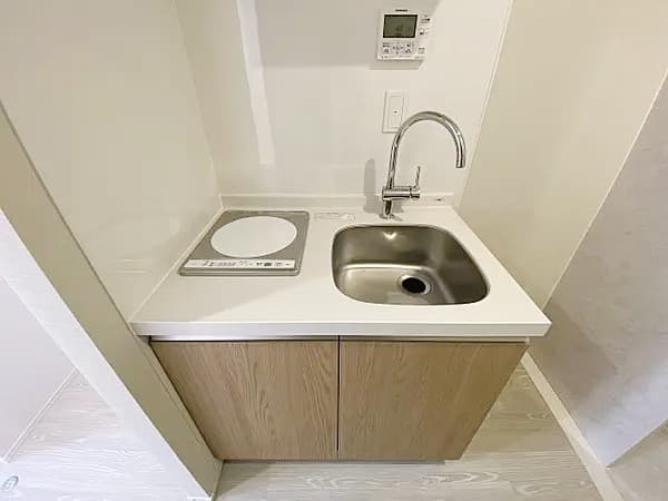 Preview interior of Repuru Higashi-Jujo Ekimae Residence