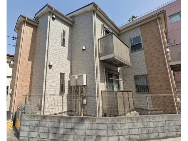 Main exterior of アムール志村