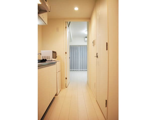Room image 13