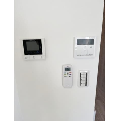 Room image 11