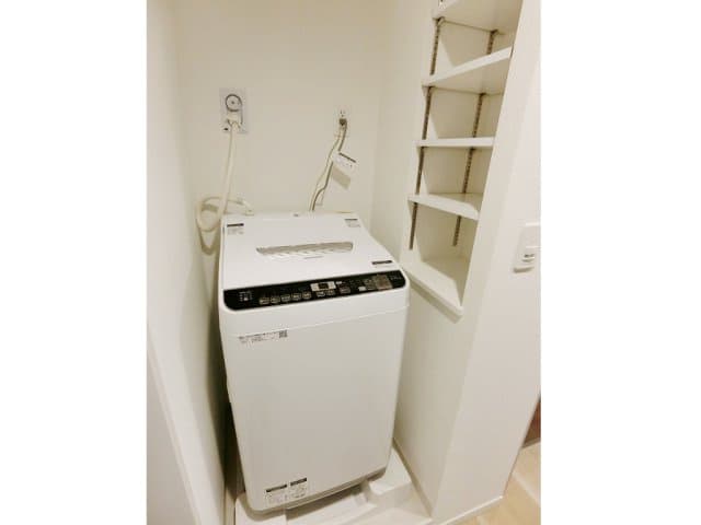 Room image 13
