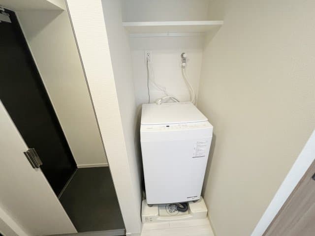 Room image 10