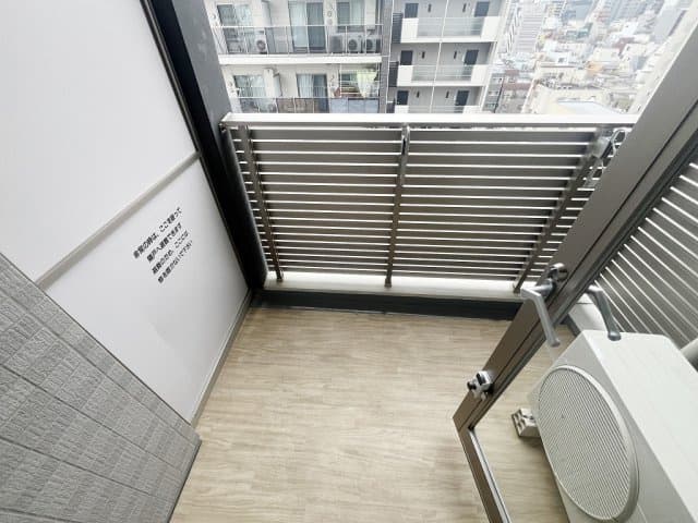 Room image 15