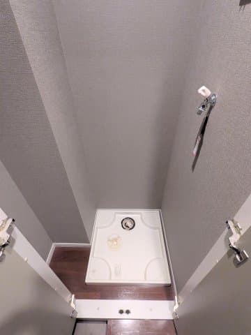 Room image 9