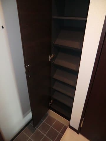 Room image 11