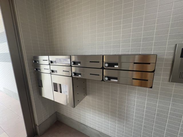Room image 15
