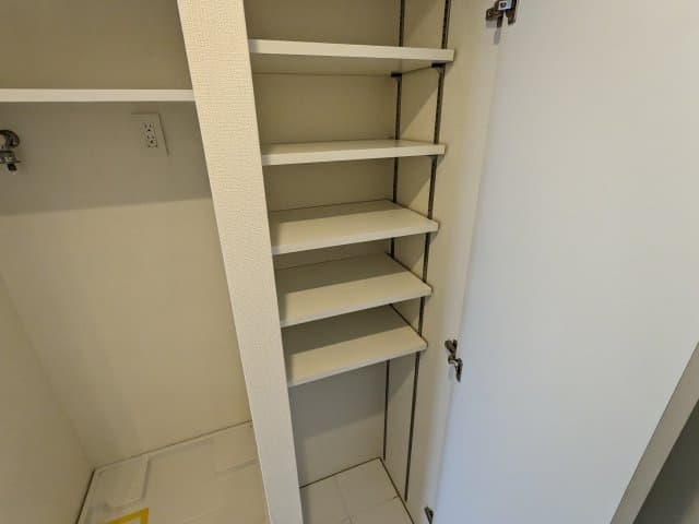 Room image 10