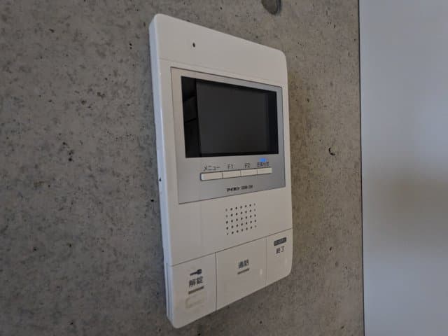 Room image 9