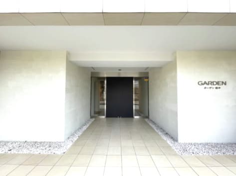Room image 11