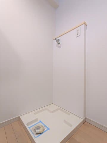 Room image 11