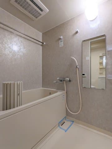Room image 9