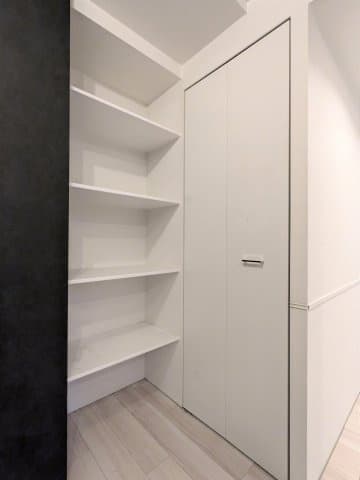 Room image 12