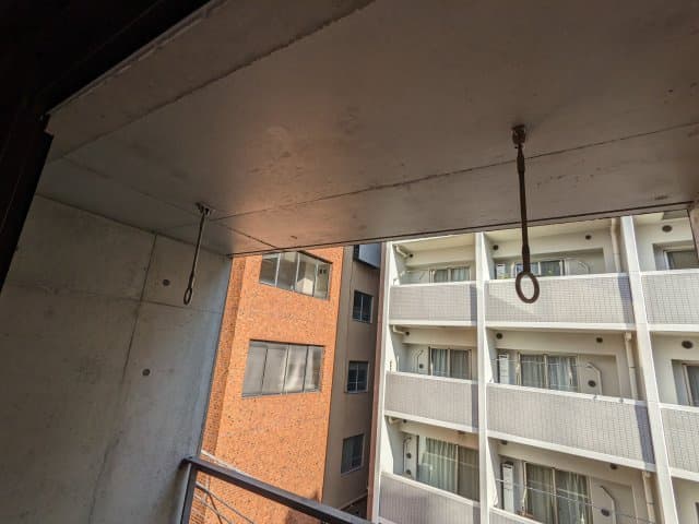 Room image 12