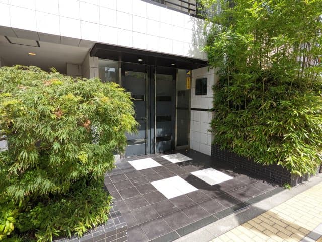 Room image 13