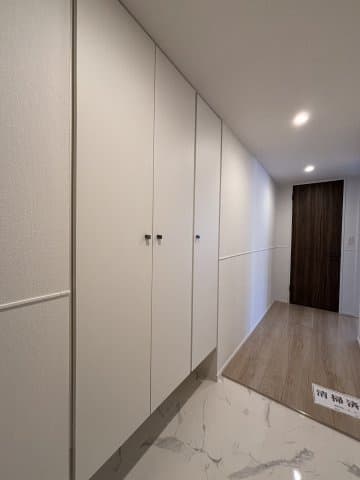 Room image 15
