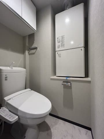 Room image 8