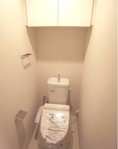 Room image 12