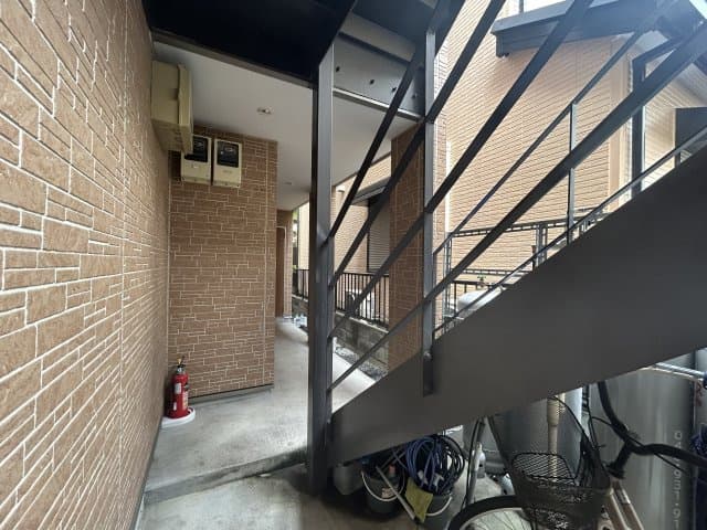 Room image 12