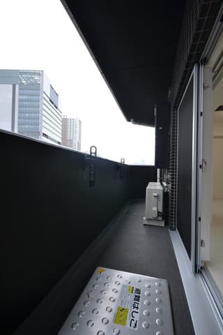 Room image 8