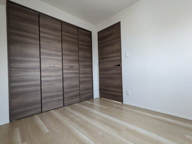 Room image 14