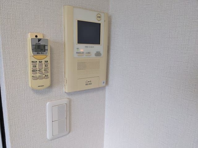 Room image 10