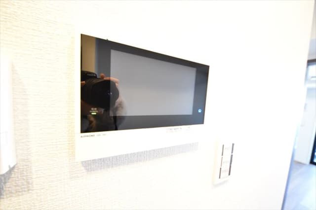 Room image 13