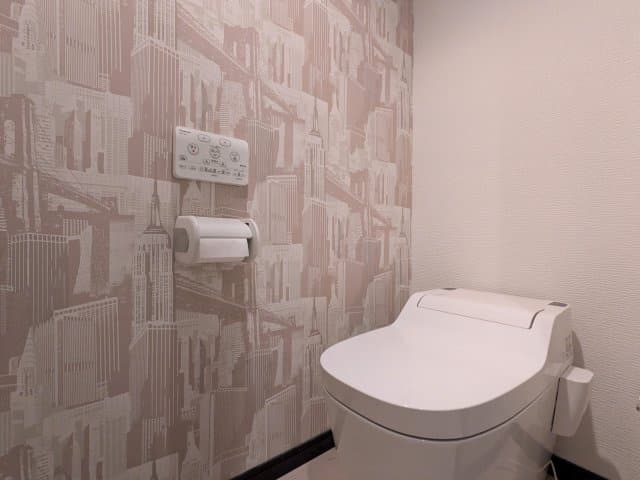 Room image 9