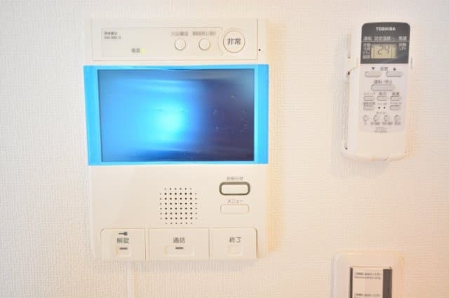 Room image 11