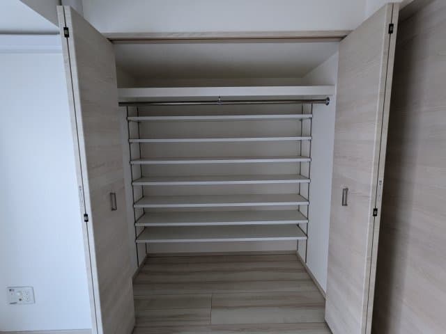 Room image 9