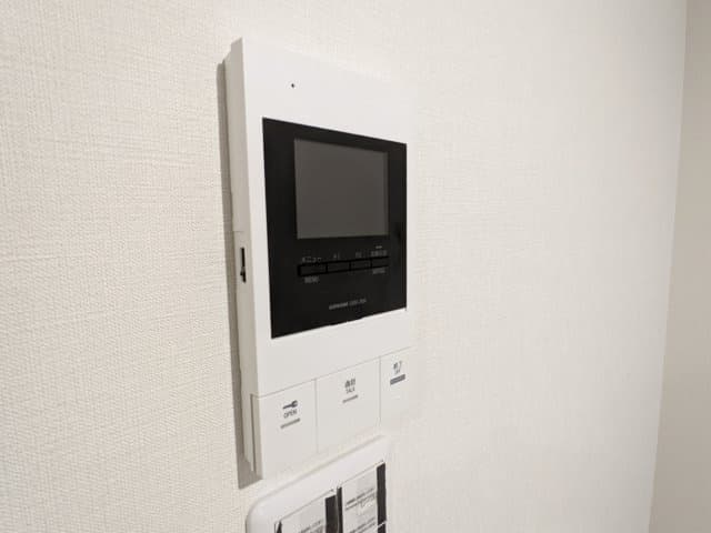 Room image 13