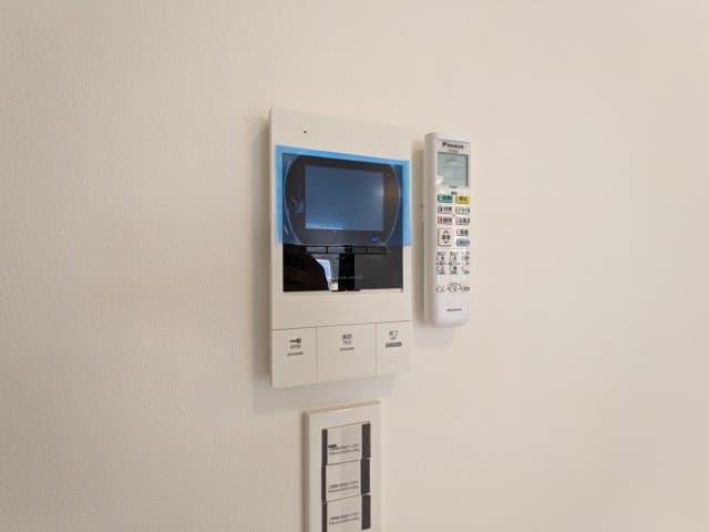 Room image 12