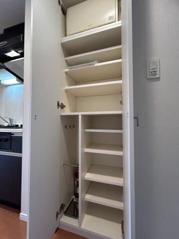 Room image 11